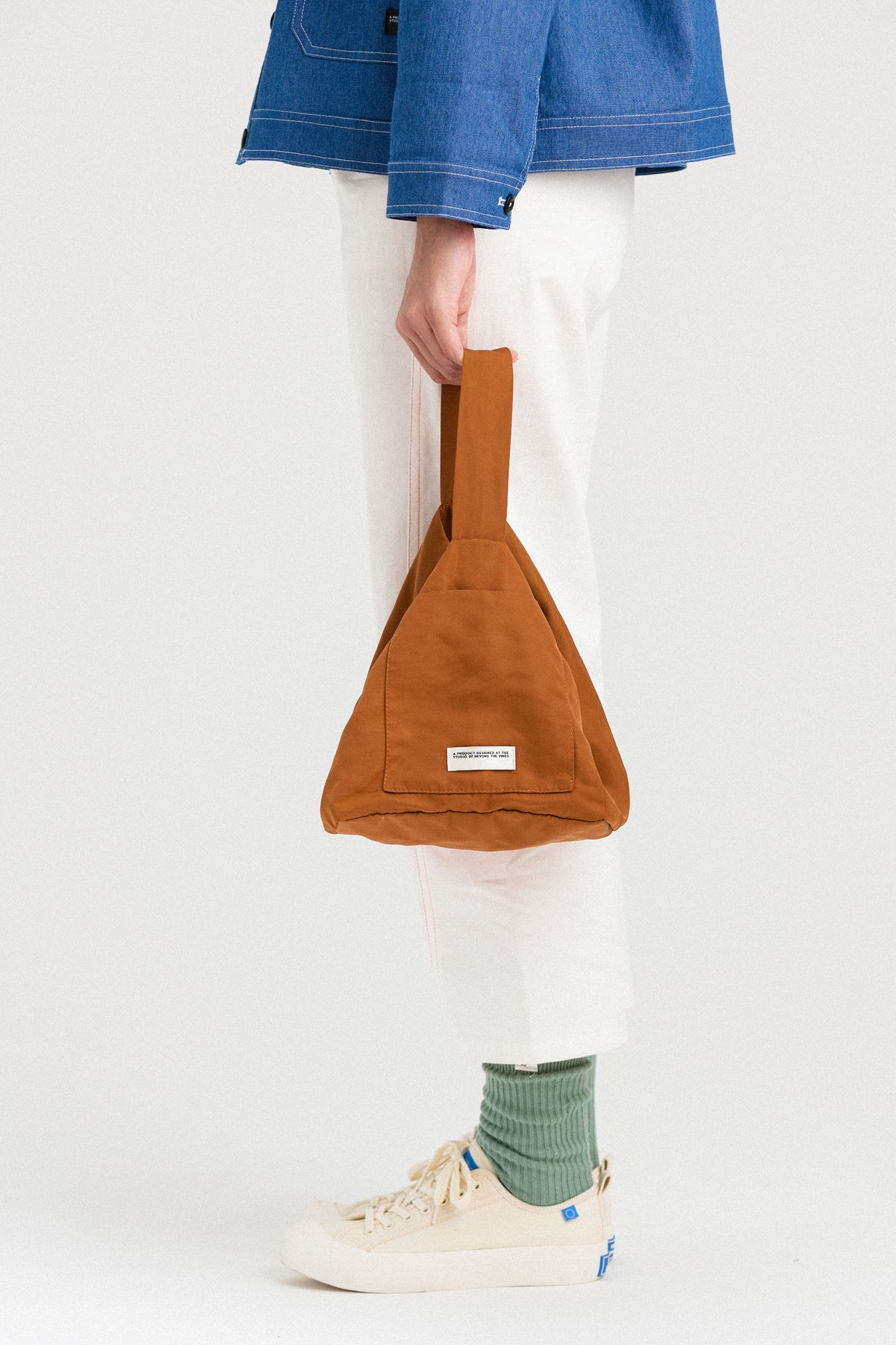 Navy/Brown
